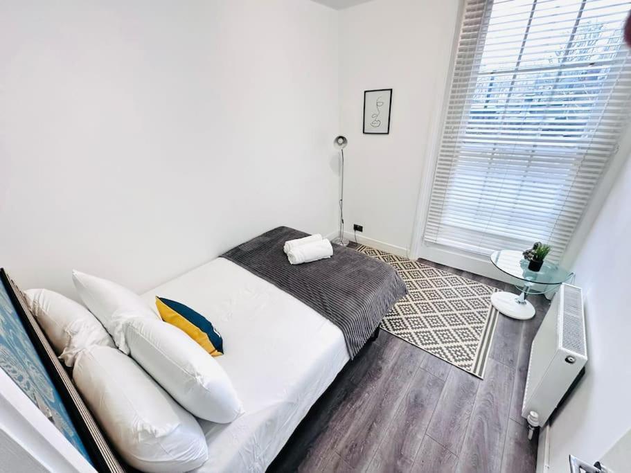 Luxury Flat Hyde Park Super Location For Tourists Lejlighed London Eksteriør billede
